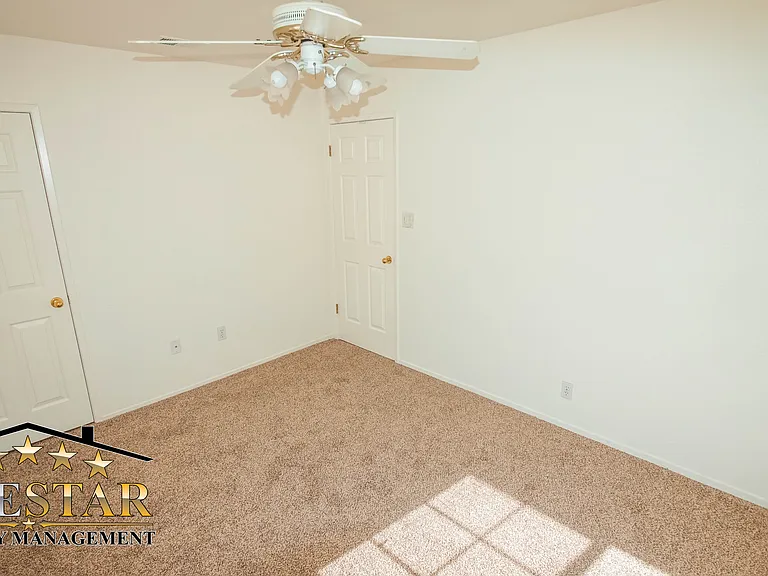 4938 Shorebird Dr — Photo 42