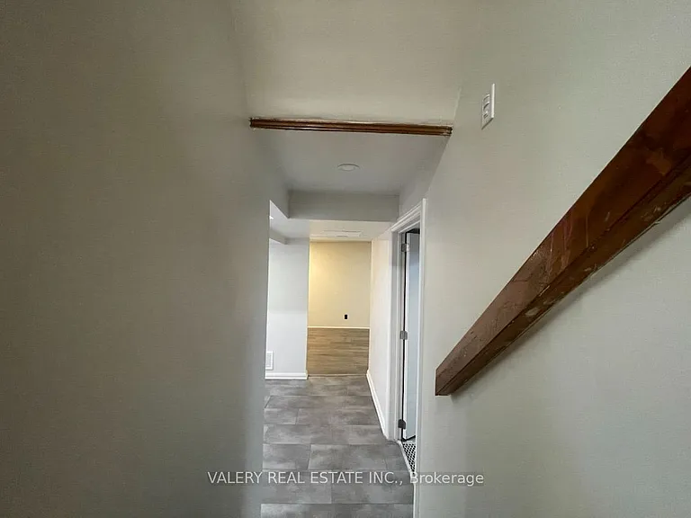 3 Bondhead Pl #2 — Photo 13