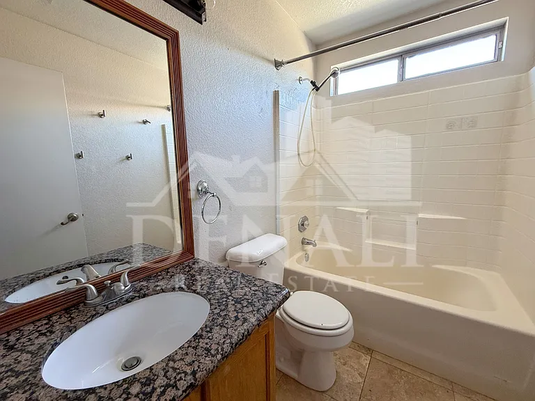 1274 W Sparrow Ct — Photo 29