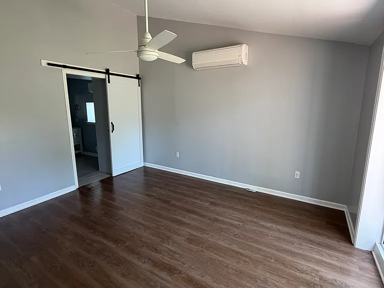 406 Elm St — Photo 10