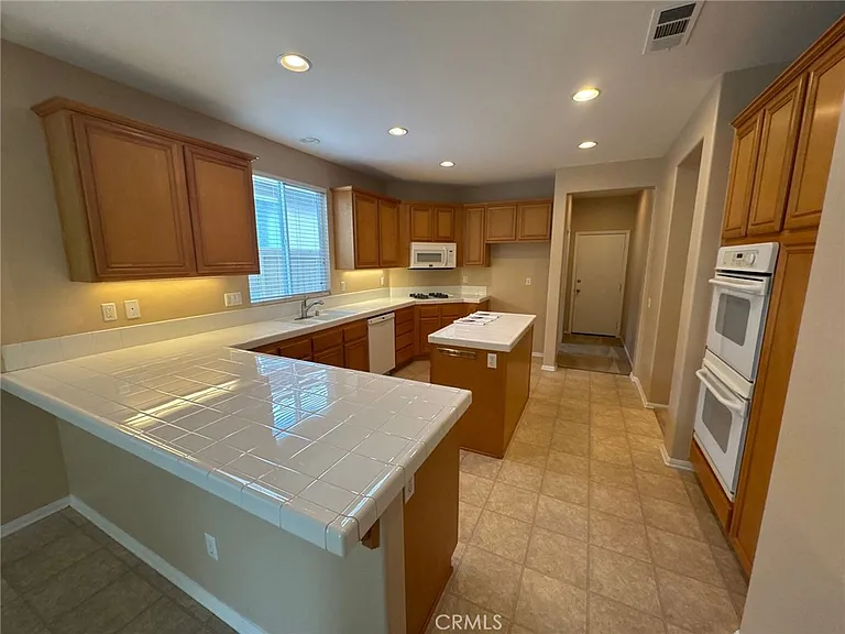 28346 Panorama Hills Dr — Photo 4