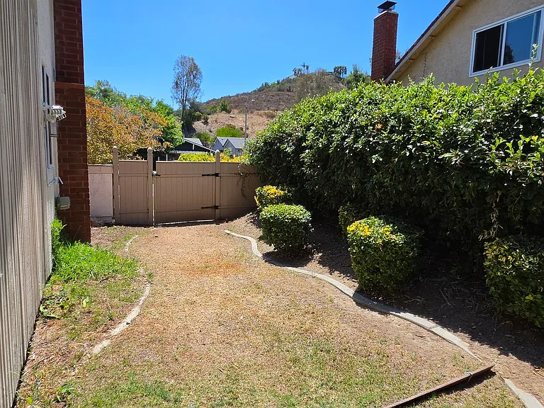 1524 Whitsett Dr — Photo 60