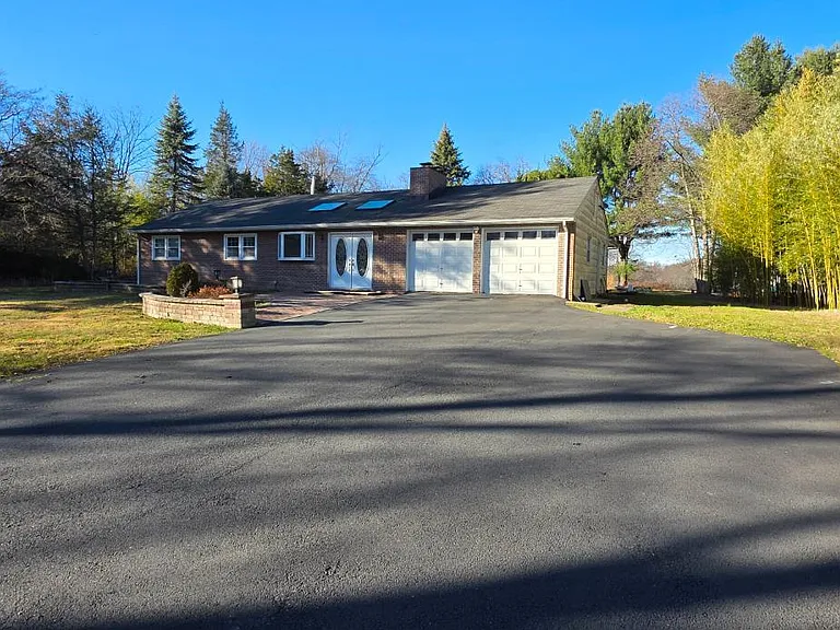 161 Mount Horeb Rd — Photo 2