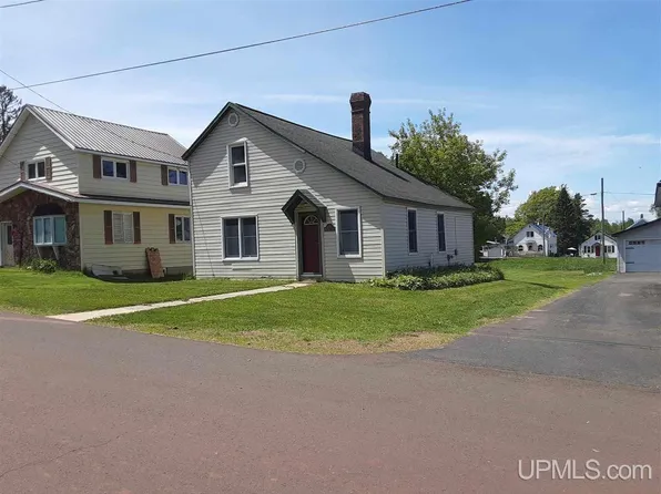 11717 N Atlantic St, Iron Belt, WI 54536