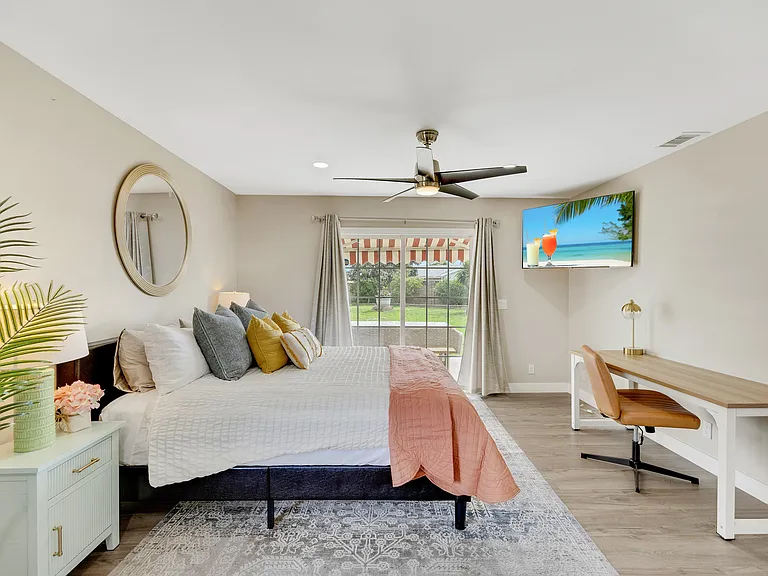 9302 Tina Way — Photo 34