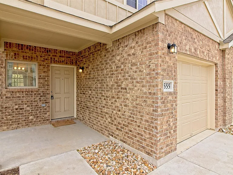 555 White Steppe Way — Photo 4