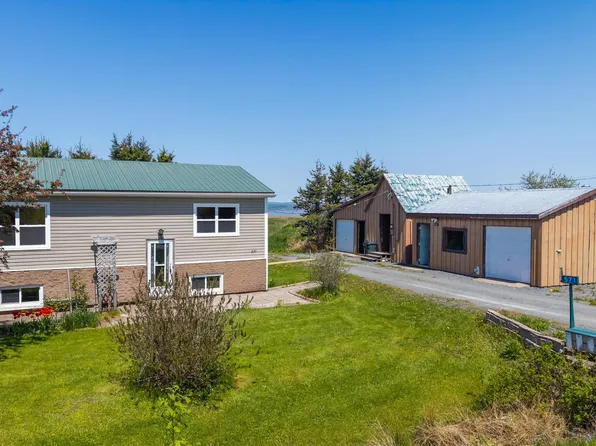 571 Burntcoat Rd, East Hants, NS B0N 1T0