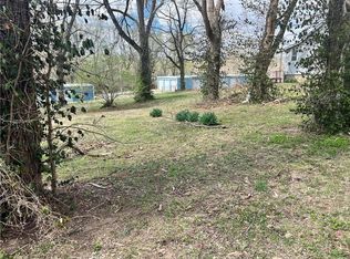 1029 Maple St, Eudora, KS 66025