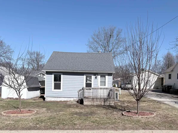 105 14th Ave E, Oskaloosa, IA 52577