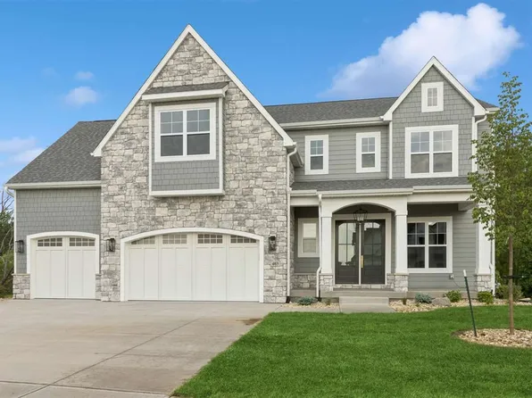 411 Macbride Trl, Solon, IA 52333