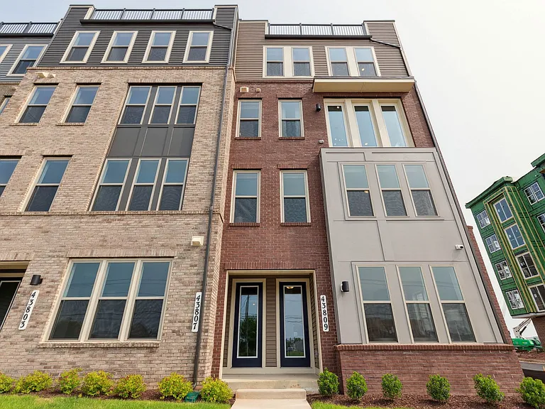 CityHouse Ashburn Station — Photo 11