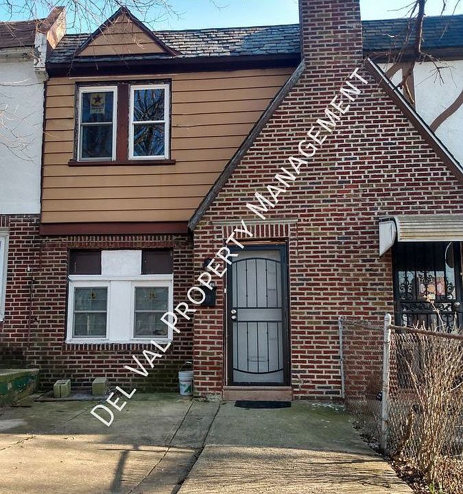 1st image of 1526 E Mayland St