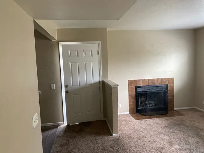 2635 Alhambra Blvd #A — Photo 15