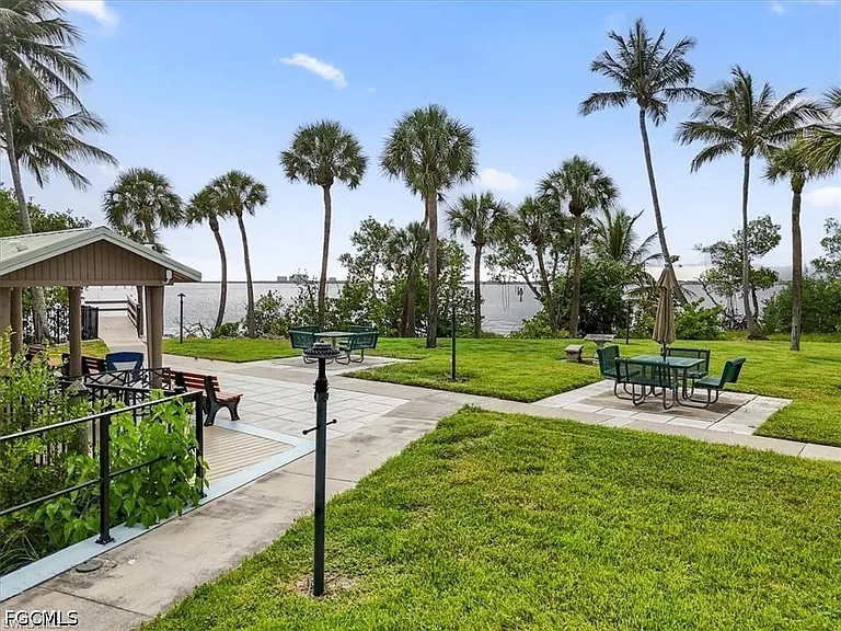 11921 Seabreeze Cove Ln #202 — Photo 15