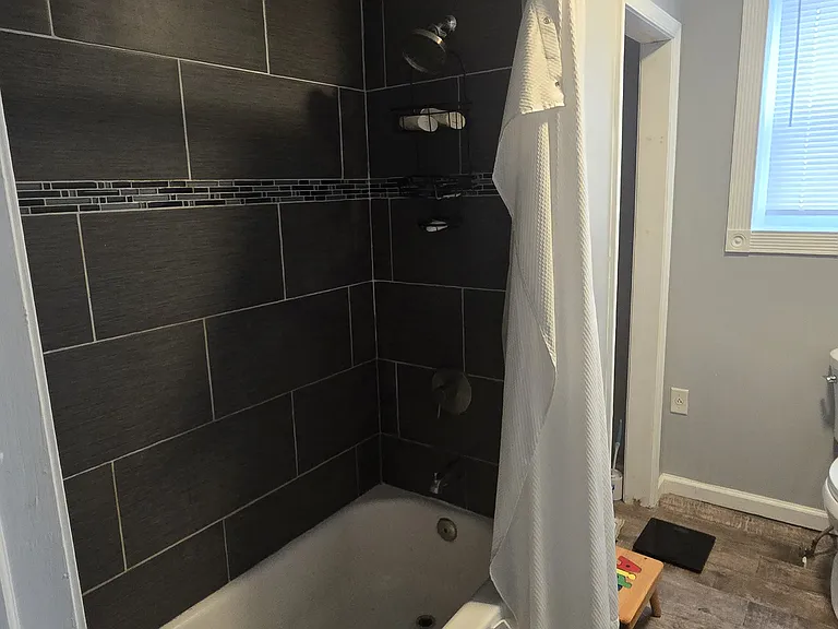 4709 Fowler St — Photo 19