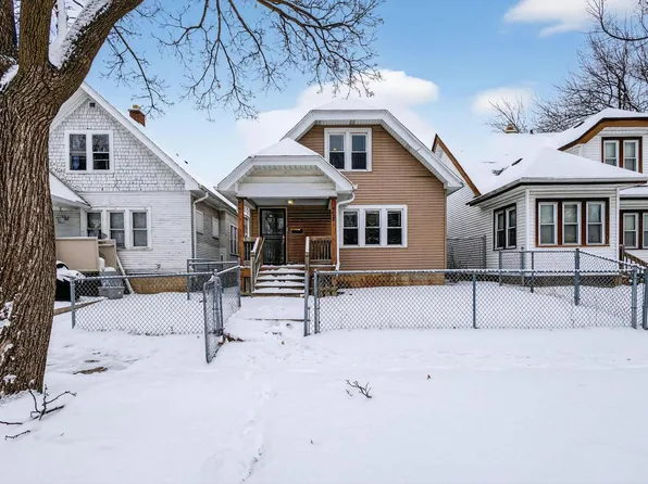 4624 North 29th STREET, Milwaukee, WI 53209
