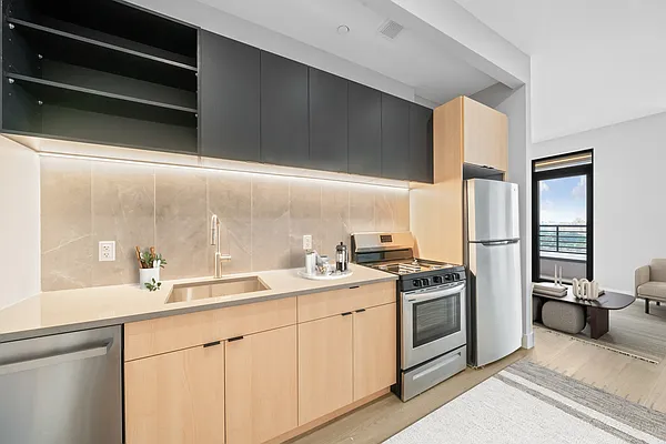 Rented by Vector New York, LLC | media 20