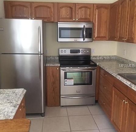 5th image of 3818 W Wisconsin Ave