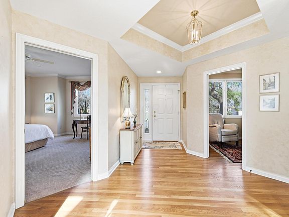 4th image of 4219 Bibury Ct