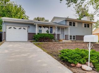 1611 Lyle Dr, Colorado Springs, CO 80915
