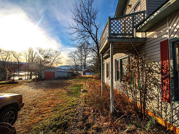 2nd image of 1220 Chatuge Cir