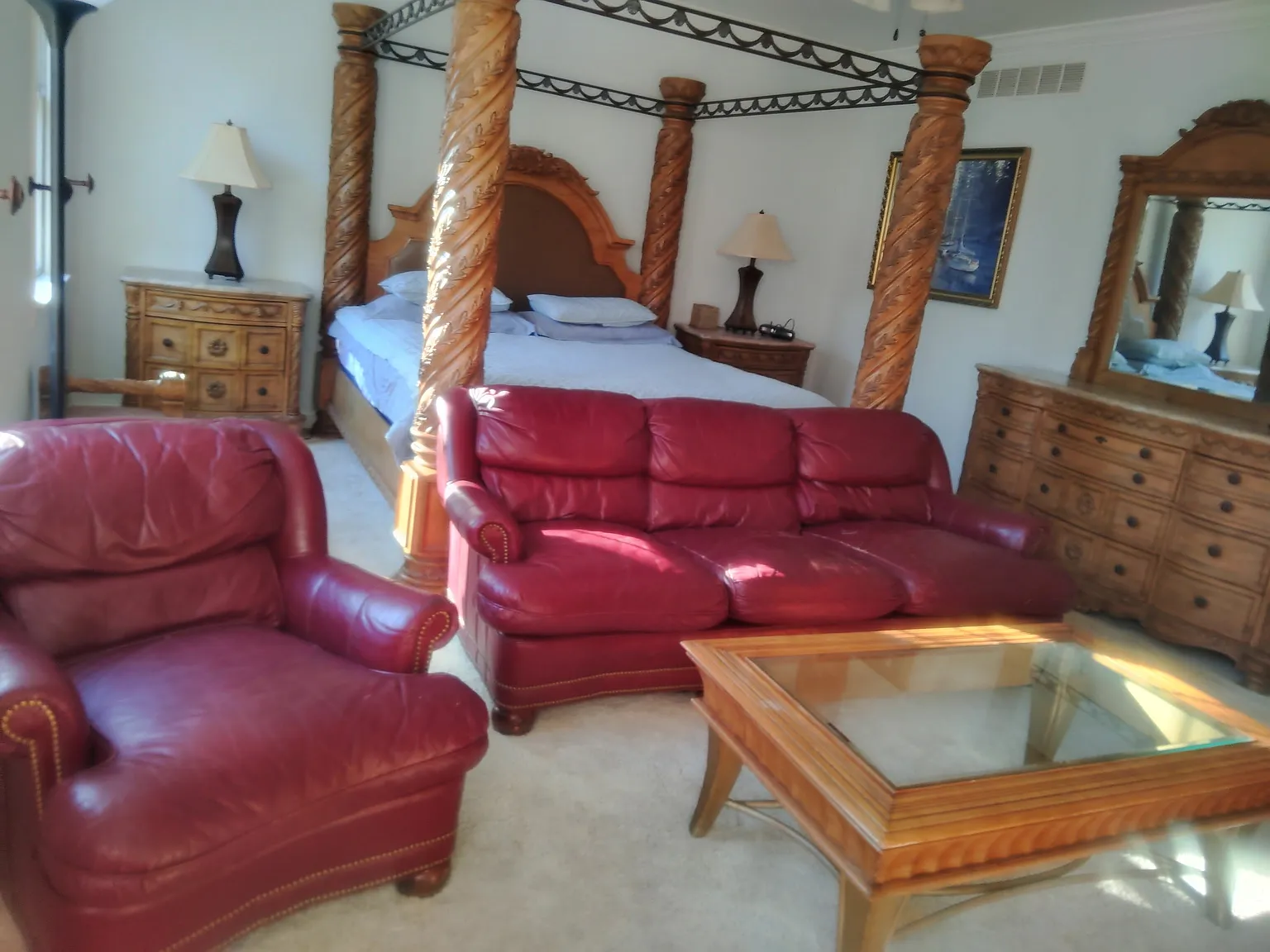 6 bed, 3.5 bath, 8020 sqft, $1,150 — Photo 1