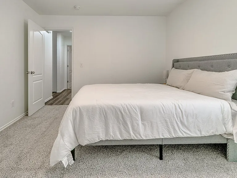 8509 SW 49th Cir — Photo 14