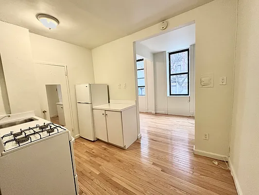 Rented by Compass | media 6