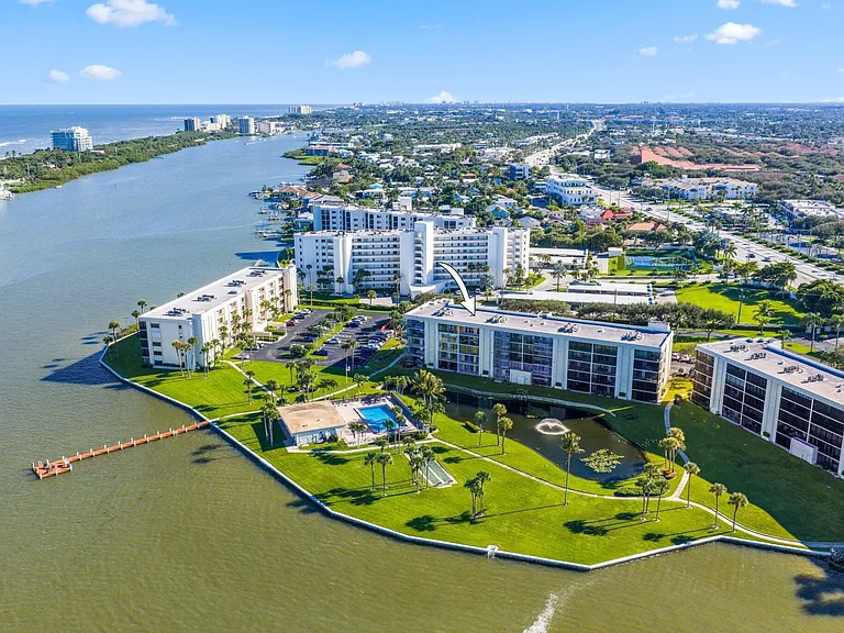 200 Intracoastal Pl #206 — Photo 35