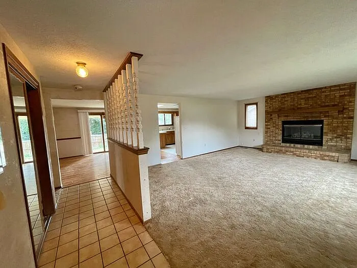 4808 N Franklin Ave — Photo 1
