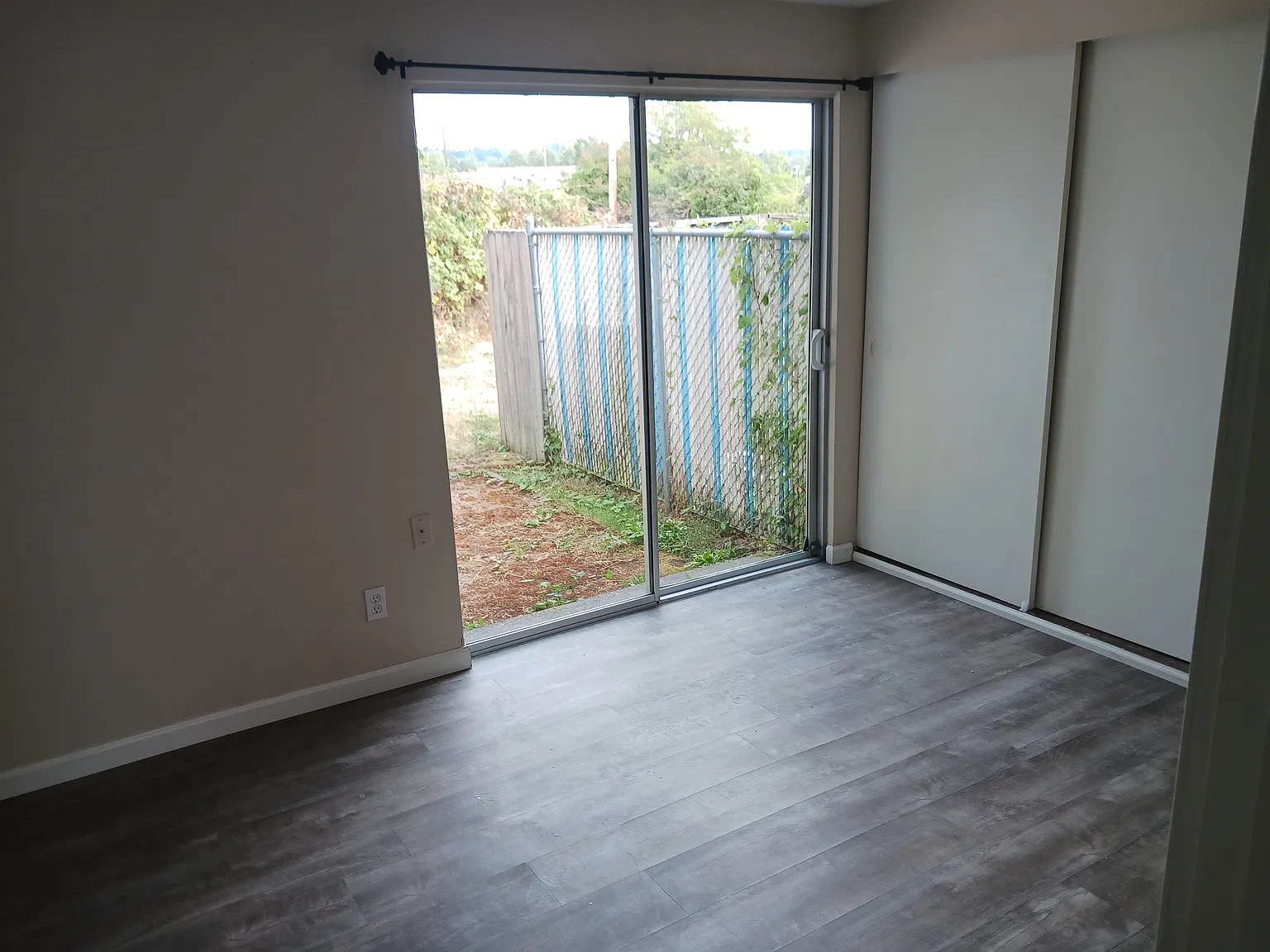 1 bed, 500 sqft, $1,400 — Photo 3