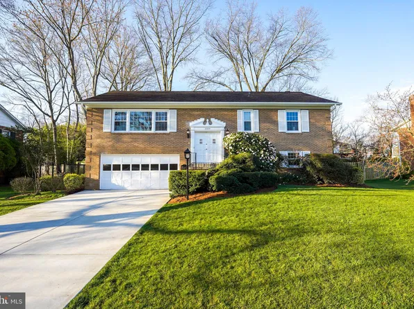 2205 Wakefield St, Alexandria, VA 22308