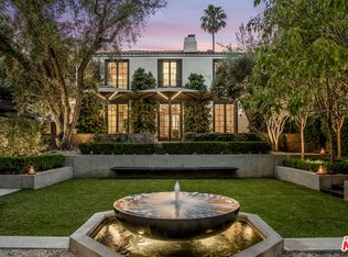 7065 Hillside Ave, Los Angeles, CA 90068