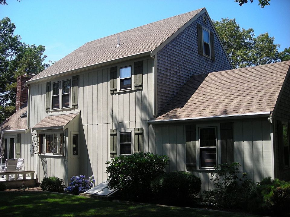 2nd image of 44 Chambers Hill Rd