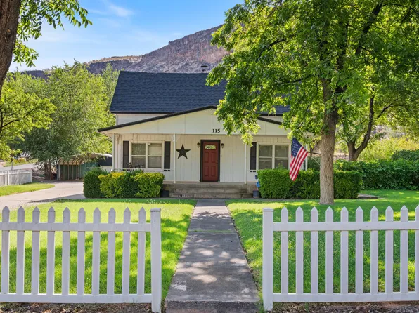 115 S 100 E, Hurricane, UT 84737