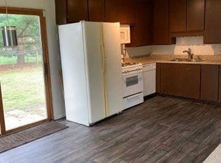 313 Linda Ln #1, Sturgis, MI 49091