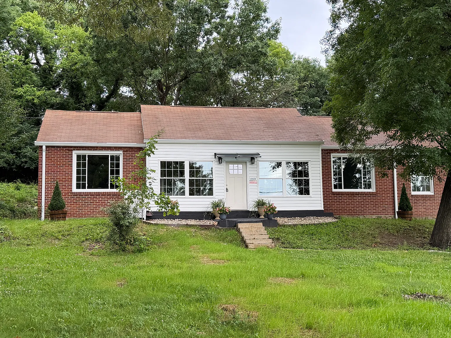 3 bed, 1680 sqft, $1,995 — Photo 1
