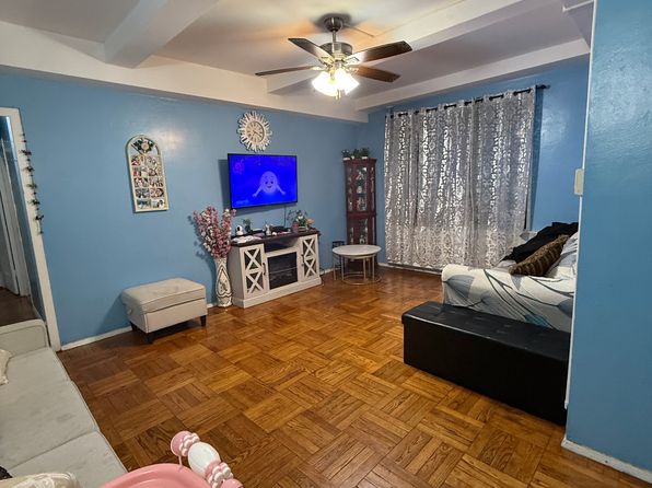 (undisclosed Address)