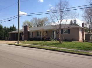 221 Forrest Ave, Athens, TN 37303