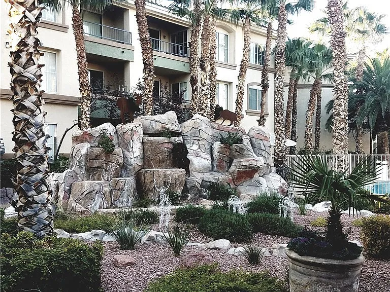 7159 S Durango Dr #305 — Photo 19