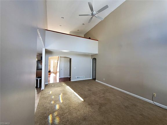 4th image of 4897 Highland Place Ct