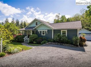 719 Ransom St, Blowing Rock, NC 28605