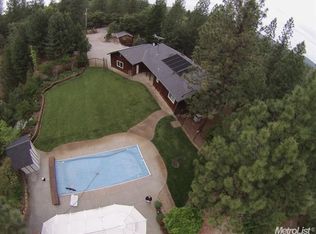 13871 Green Haven Ln, Grass Valley, CA 95945