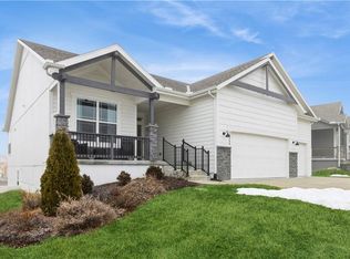 13358 W 181st Ter, Overland Park, KS 66013