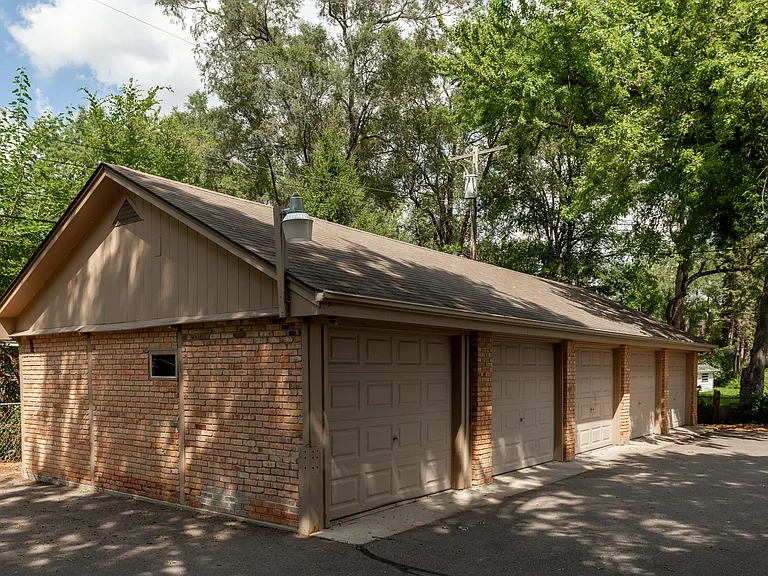 9106 Nicollet — Photo 3
