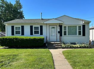 1615 W 35th St, Davenport, IA 52806