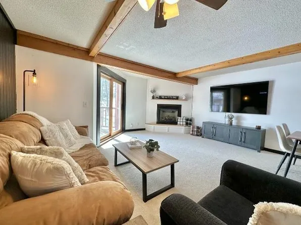 536 Quadna Mountain Rd, Hill City, MN 55748