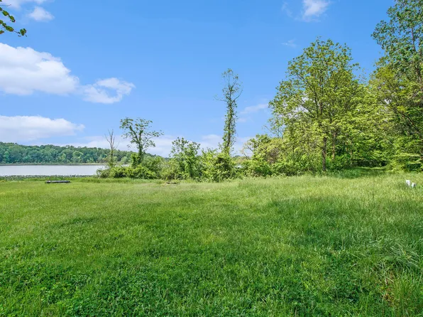 Smith Ln, Cassopolis, MI 49031
