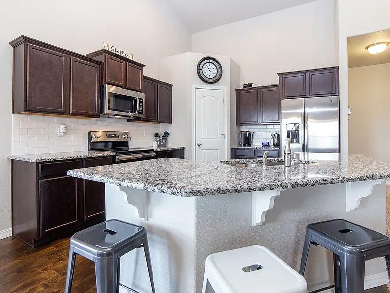 8141 Misty Moon Dr — Photo 6
