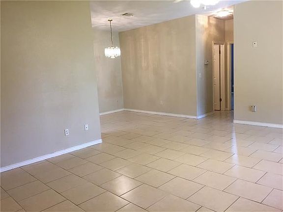 3rd image of 5600 Cherry Creek Dr #A